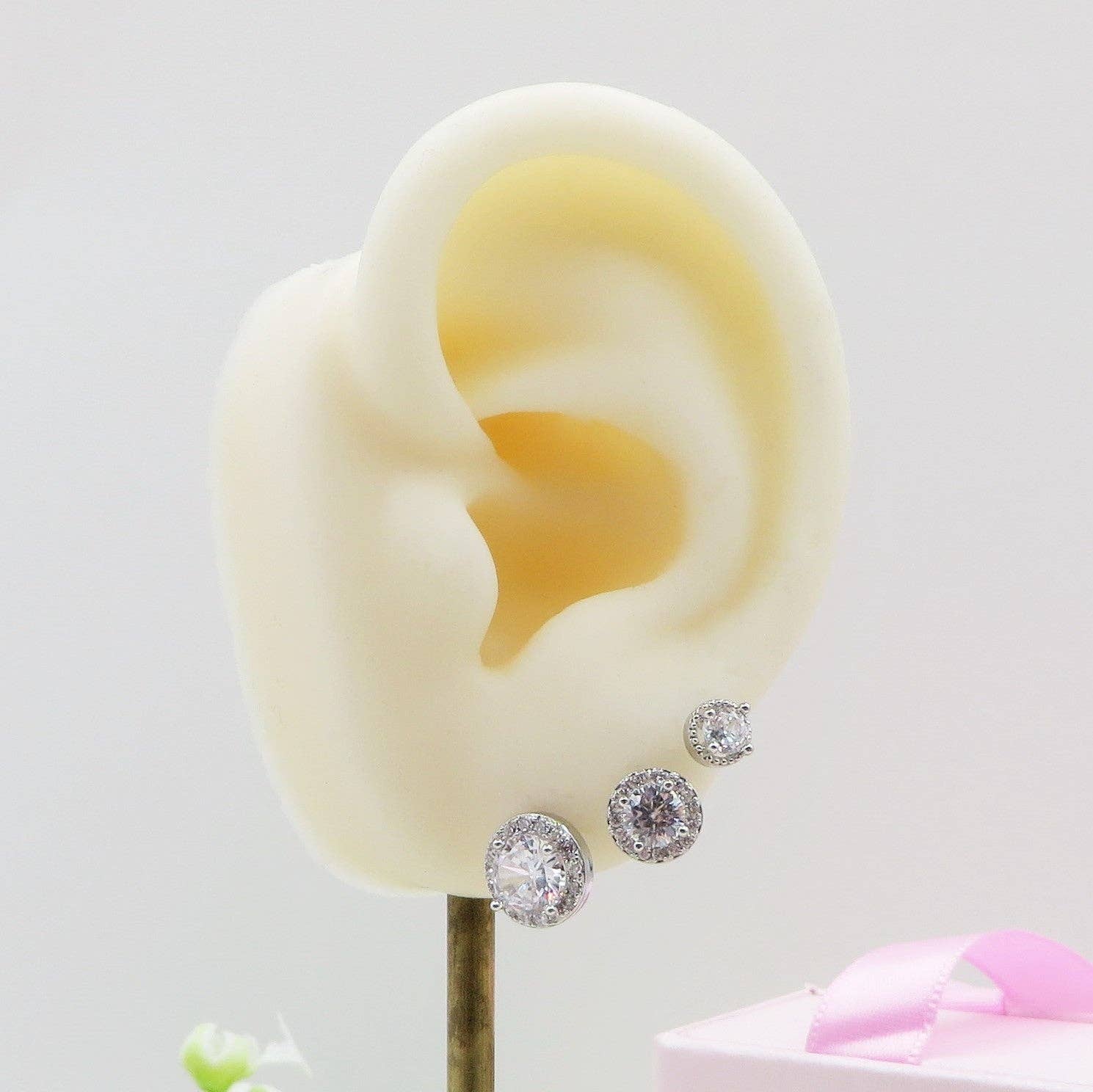 Daemon srls - Wholesale Jewelry Set - DELILAH Set 3 Paia- Orecchini punto luce in Cubic Zirconia1