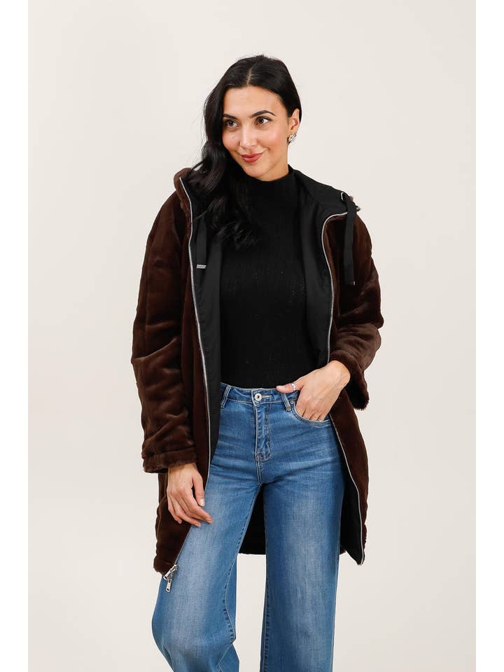 Attrait Paris - Wholesale Parka - Women's - Long hooded parka, reversible fur (Copy)7