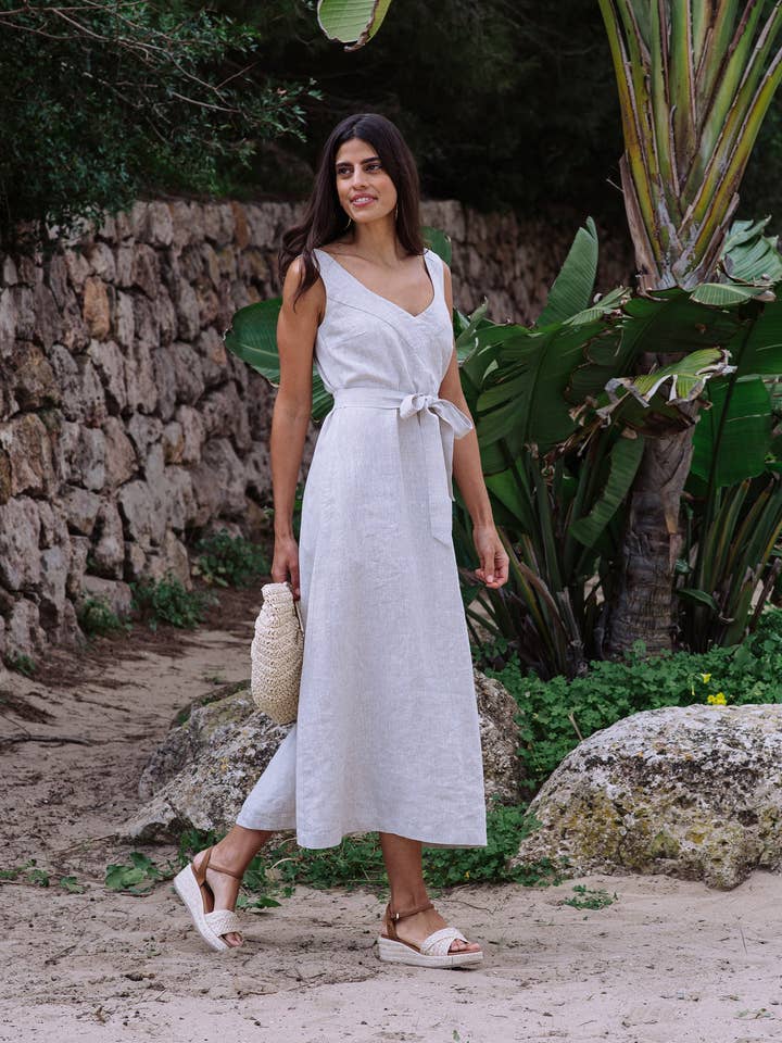 MagicLinen (We handle U.S. import procedures for you) - Wholesale Dress - Women's - A-line Linen Dress CHILOE in Natural Melange4