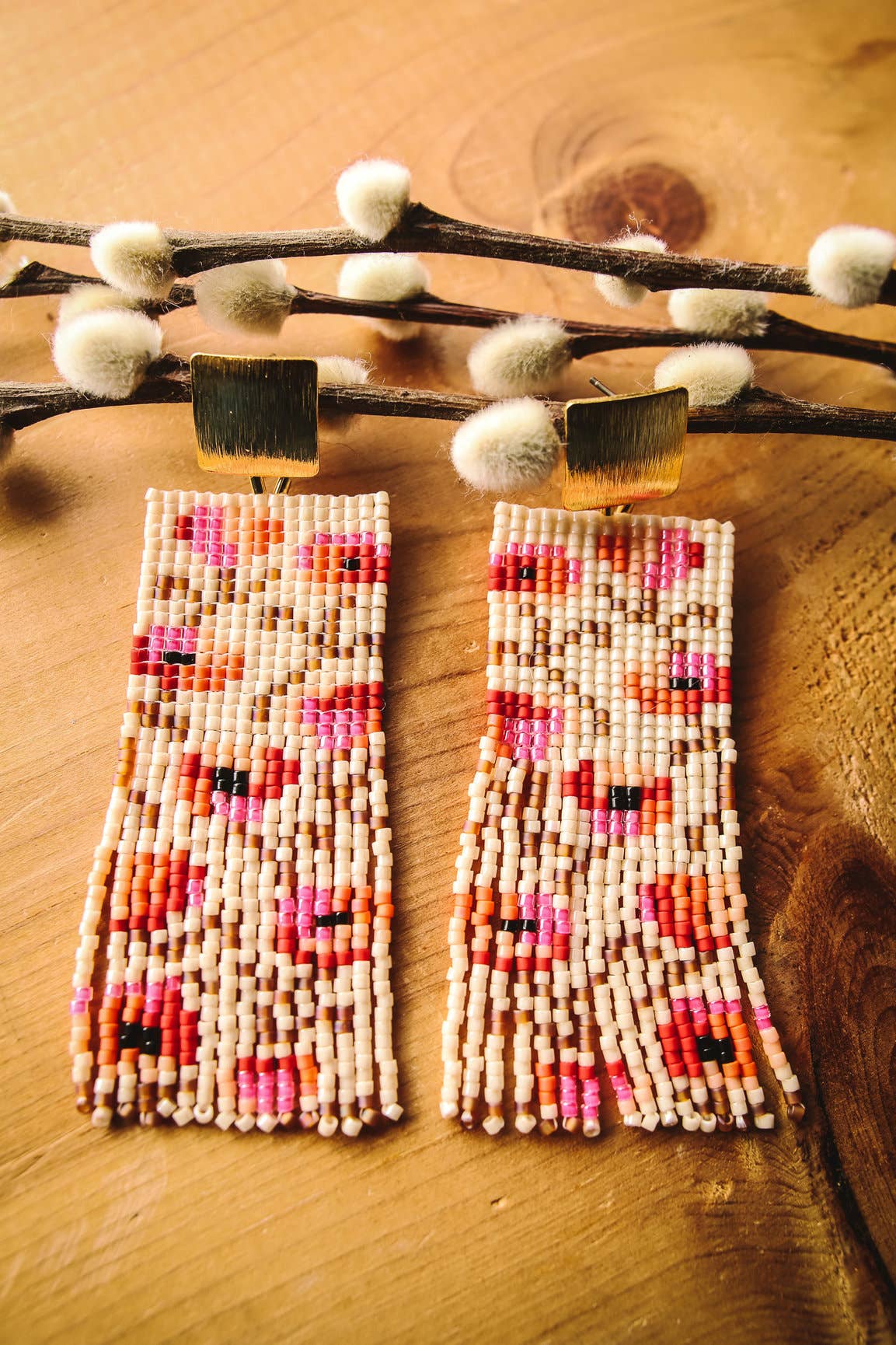 Mayana Designs Co - Wholesale Dangle Earrings - Beaded Handwoven Poppy Flower Fringe Earrings (Cream/Pink)2