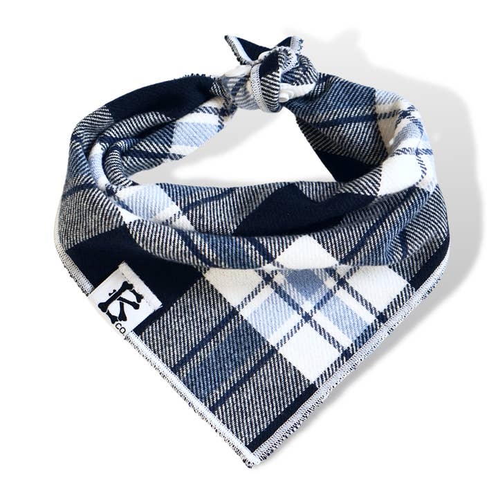 Boneyard Co. - Vendita all'ingrosso Bandana - Cani - Bandana per cani in flanella scozzese blu e bianca «Glacier»