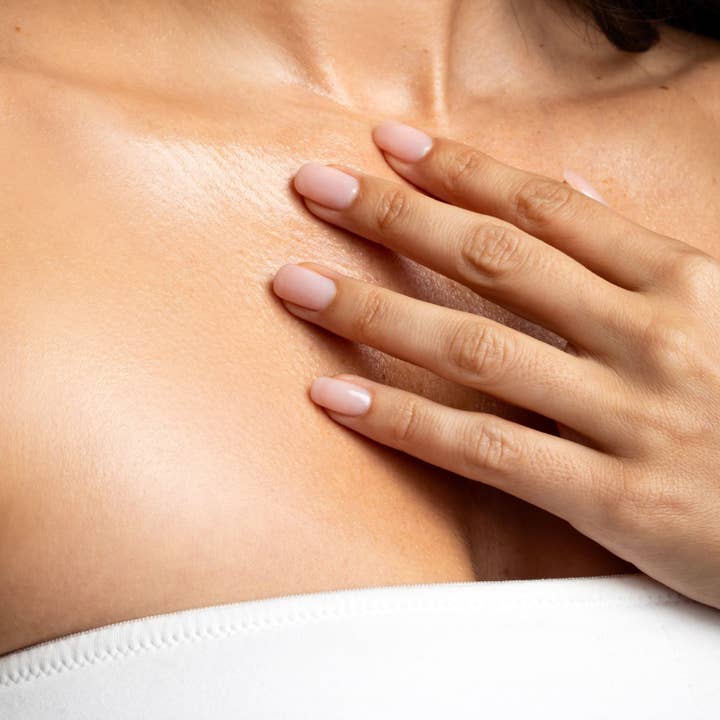 Cliganic - Wholesale Bath/Body Oil - Organic Moringa Oil3