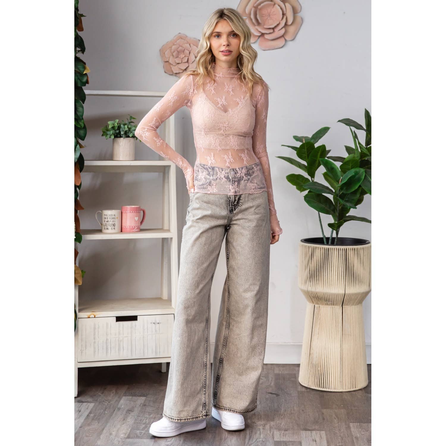 Veveret – Blusa - Mulher por atacado – Top Transparente de Renda com Manga Comprida16