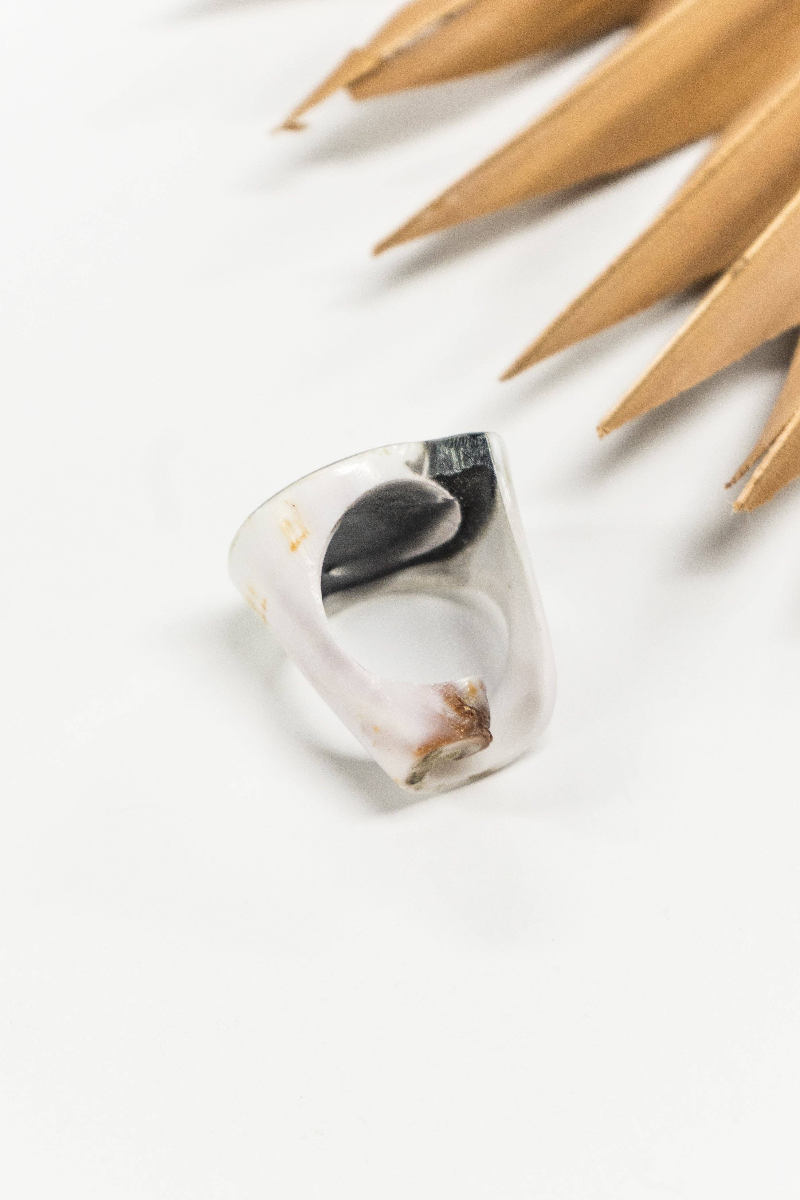 Bali Queen - Wholesale Cocktail/Statement Ring - Bali Shell Rings26