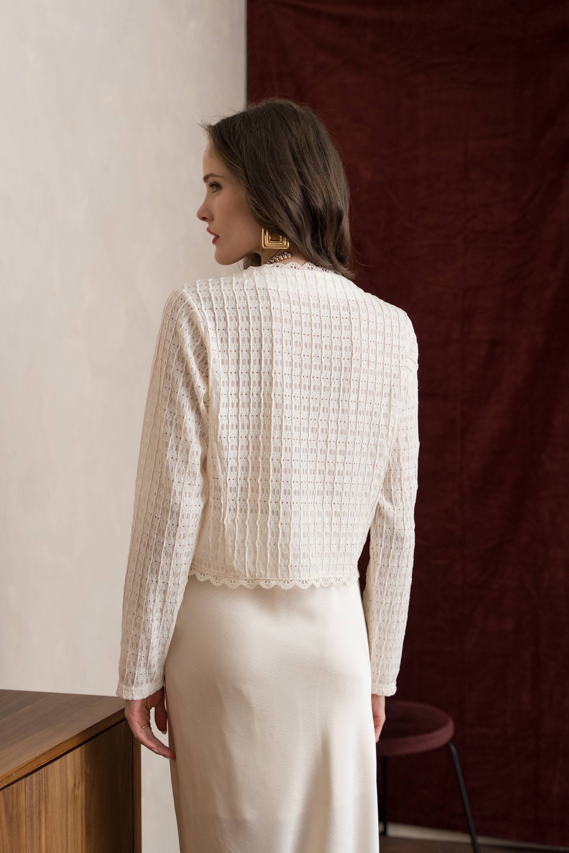 LULUMARY - Wholesale Blouse - Women's - Textured cropped blouse CH235A13