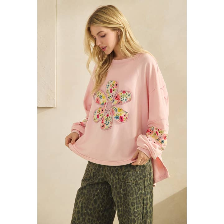 Sage + Fig - Wholesale Sweatshirt - Women's - LONG SLEEVES WITH DAISY PATCH APPLIQUE SWEATSHIRTS (ST7240) 19