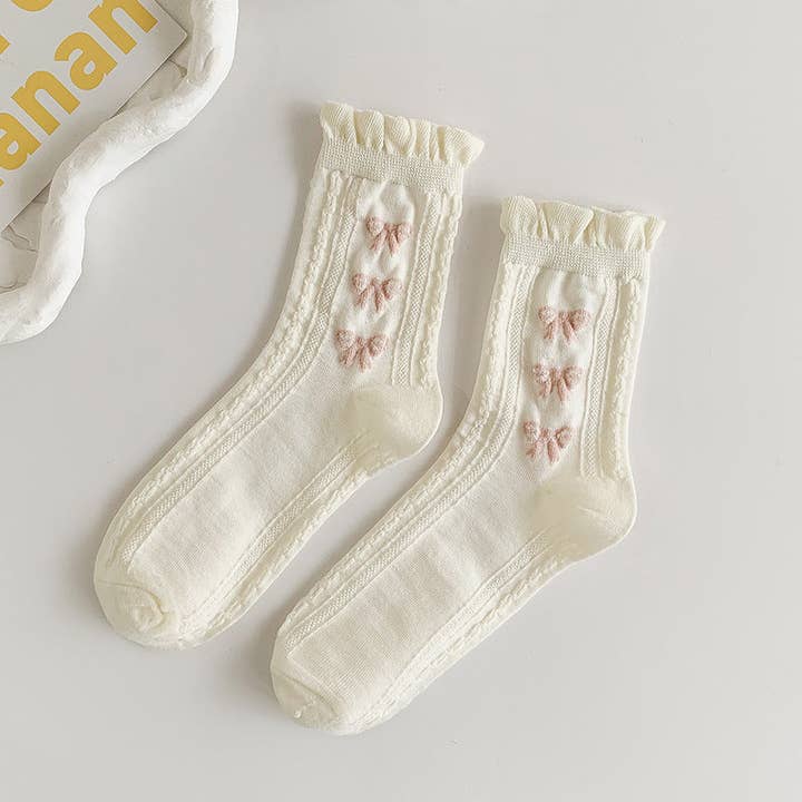 Funkyrel® Atzbranding Limited - Wholesale Socks - Women's - Rufia - White Rolled Edge Socks for Women