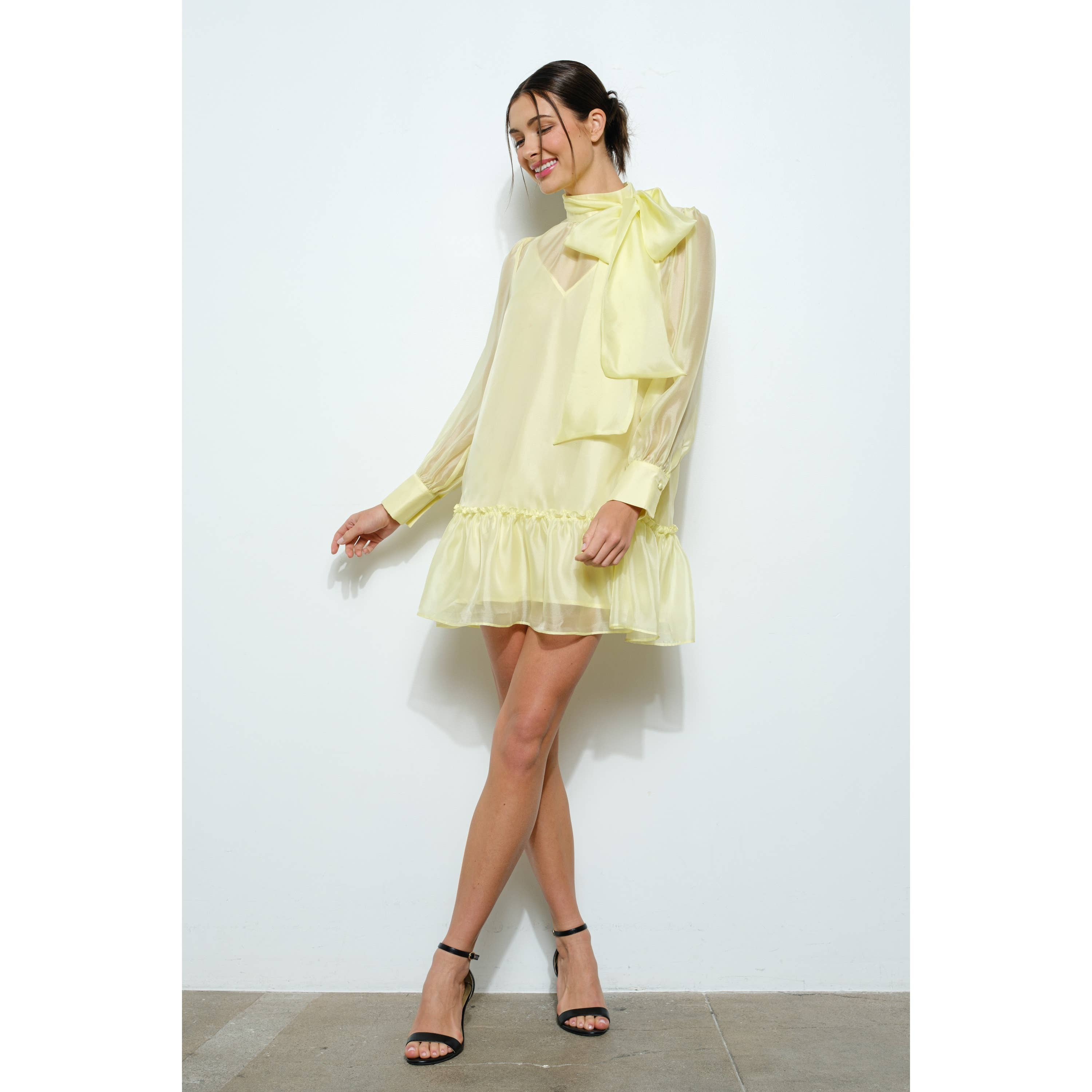 INA – Vestido - Mulher por atacado – Vestido Mini de Chiffon Pastel com Laço Transparente8