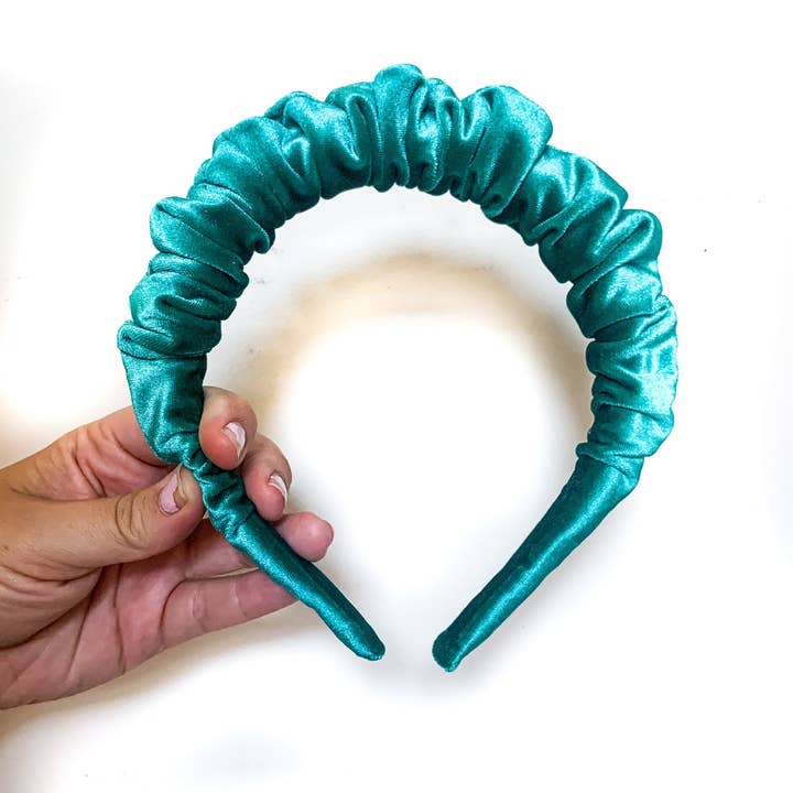 Iris Atelier - Venta al por mayor Cinta para el pelo - Mujer - Diadema de terciopelo con volantes1