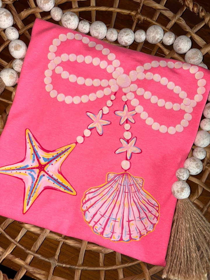 Muschel-Perlen-Coquette-Sommer-T-Shirt für den Großhandel von Katie Bug's Boutique