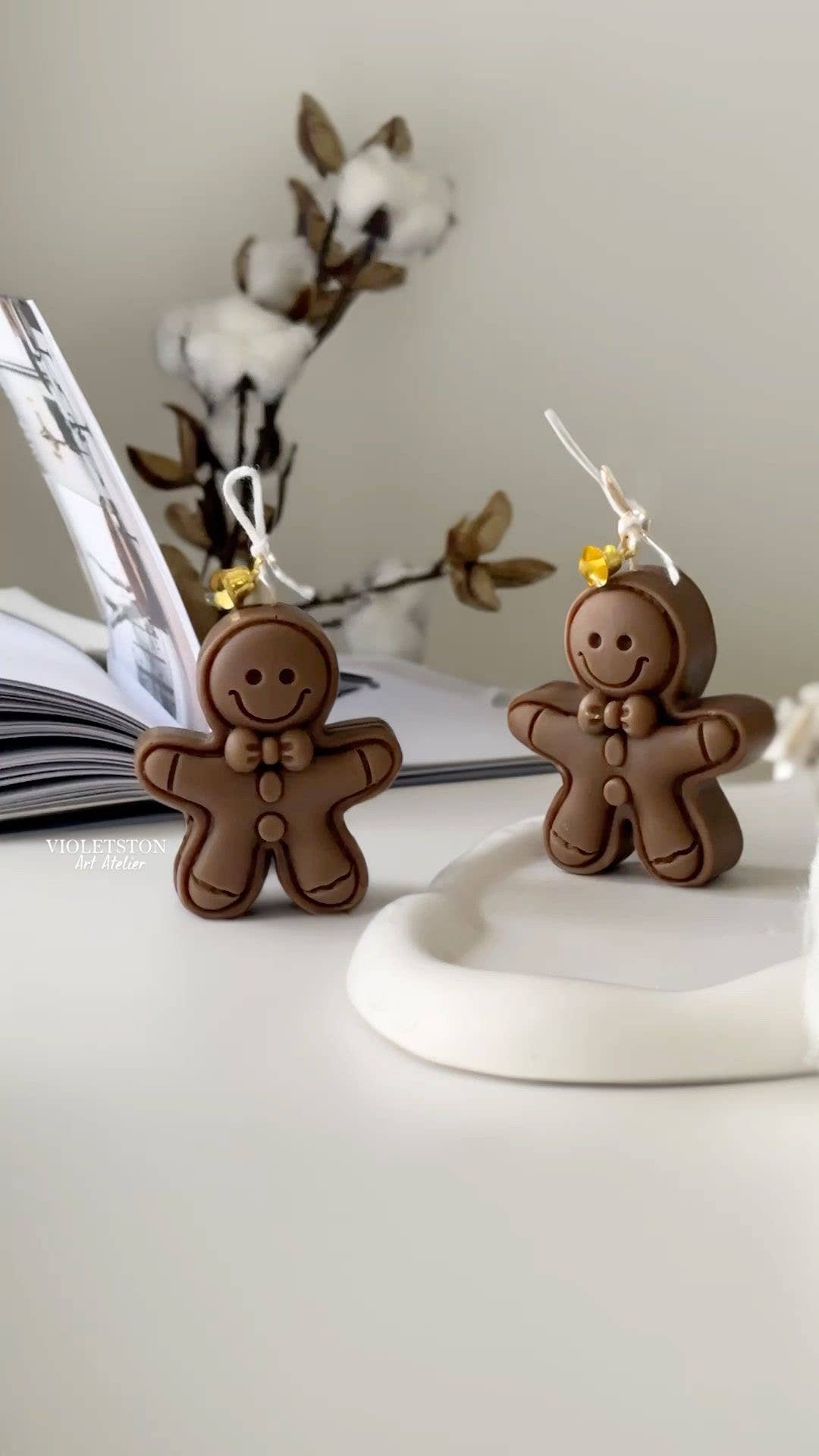 Dusty Rose Bodega - Wholesale Pillar Candle - CHRISTIMAS: gingerbread men1