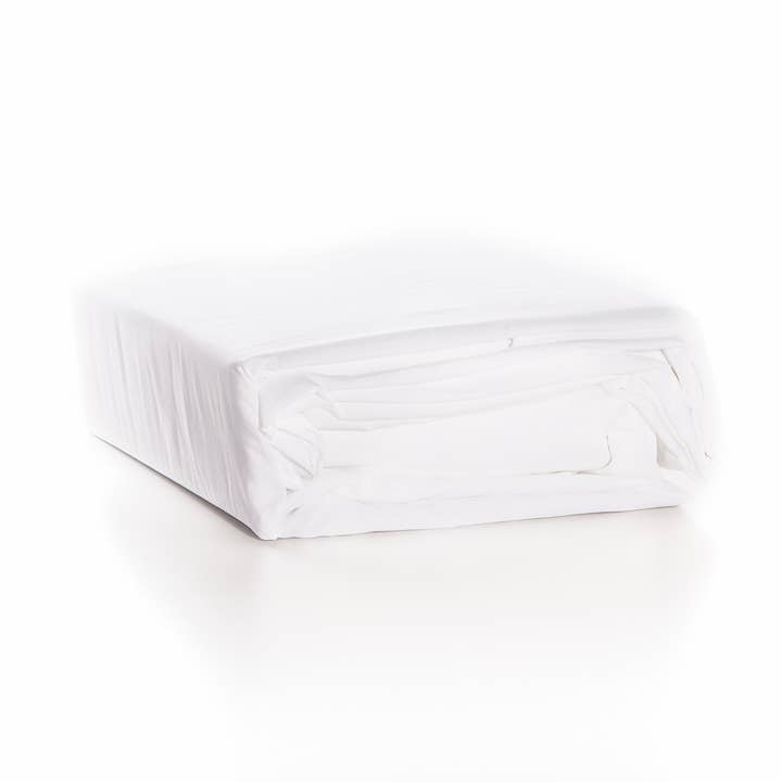 Gouchee Home Microfiber 4 pc Sheet Set Queen for wholesale by Gouchee Home