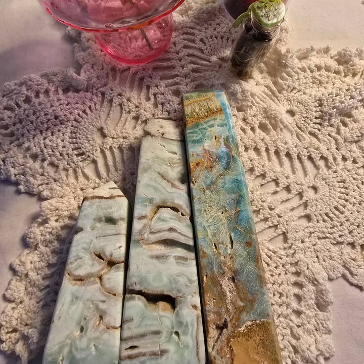 Chaotic Crystal Chick Co. - Venta al por mayor Piedras/cristales espirituales - Torres de Aragonita Azul