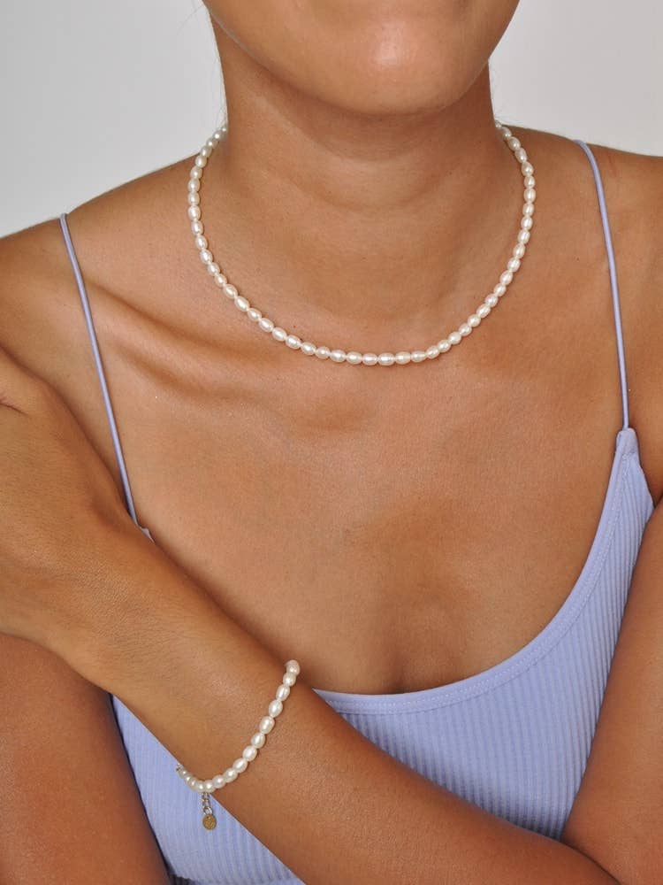 gold Natural Pearl Stainless Steel Bracelet for wholesale on Faire0