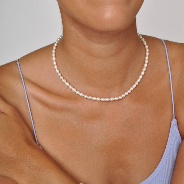 gold Natural Pearl Stainless Steel Bracelet for wholesale on Faire0