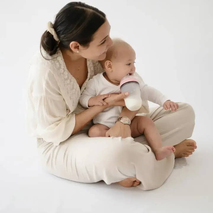 Nenina & Co - Wholesale Baby bottle - Silicone mommy bottle like the breast Nenina & Co1
