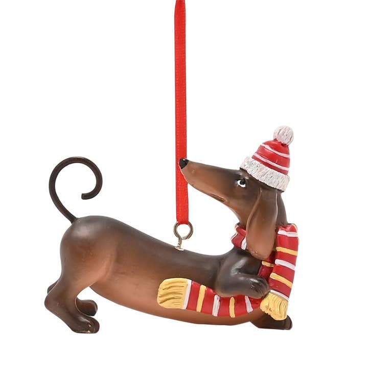 **Multi 6**Decorazione da appendere ad albero a forma di bassotto con cappello per la vendita all'ingrosso da parte di WIDDOP and Co.