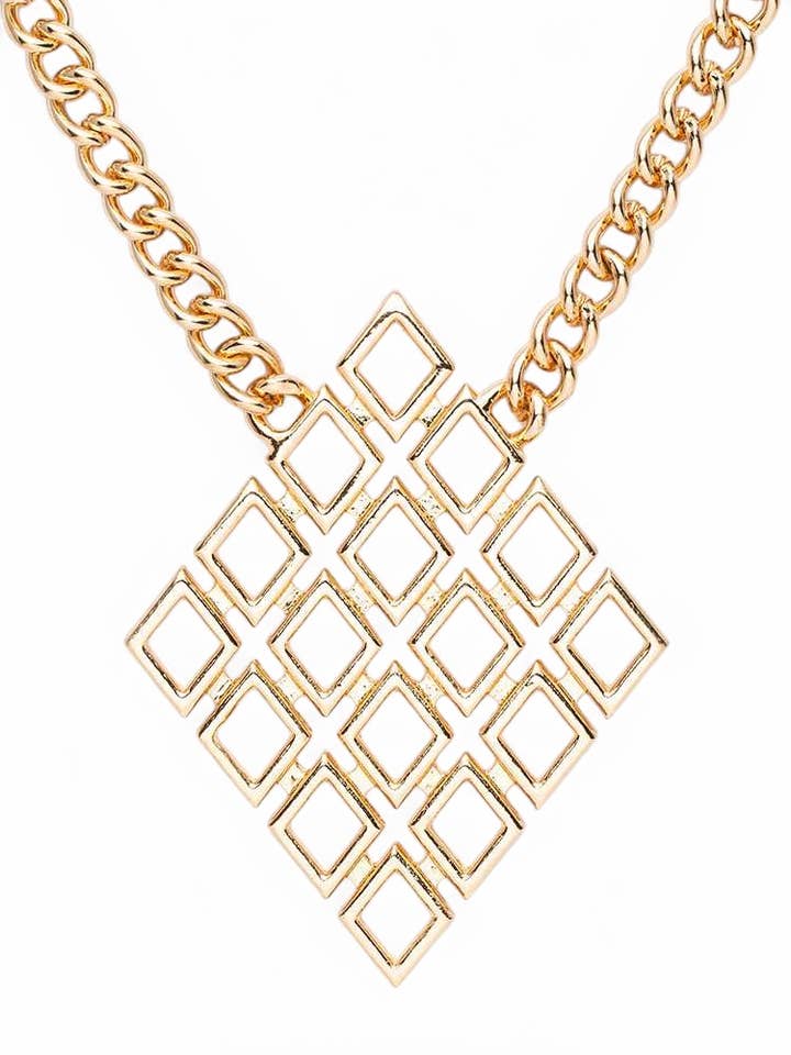 Collier à pendentif Argyle découpé au laser pour la vente par Artini Accessories