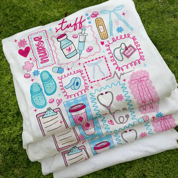 Sweat-shirts et T-shirts pour infirmières pour la vente par Trendy Chic Apparel LLC