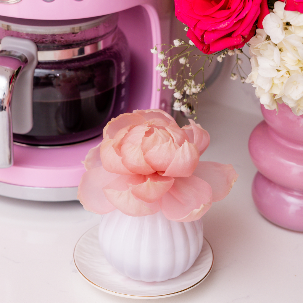 Bridgewater Candle Company - Wholesale Reed Diffuser - Sweet Grace Flower Diffuser | Spring Gift, Mother's Day Gift3