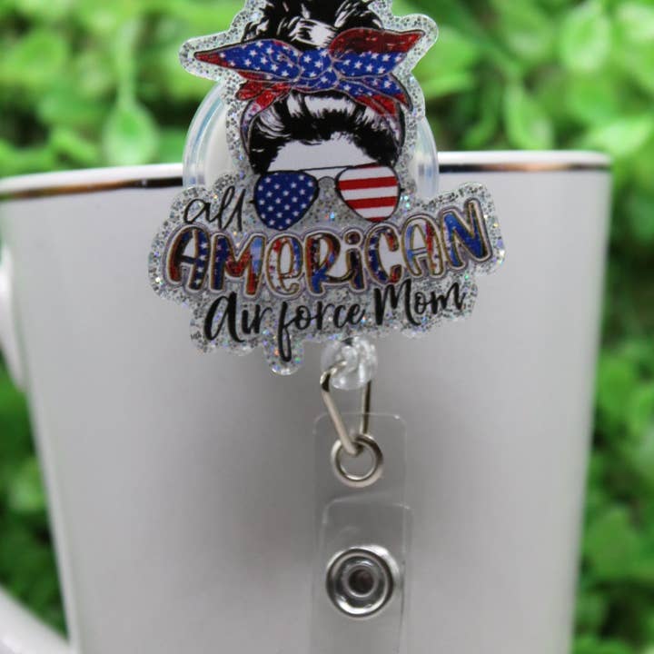 Maman de l'Armée de l'Air • Porte-badge/ID avec pince crocodile pour la vente par Hylidae Boutique