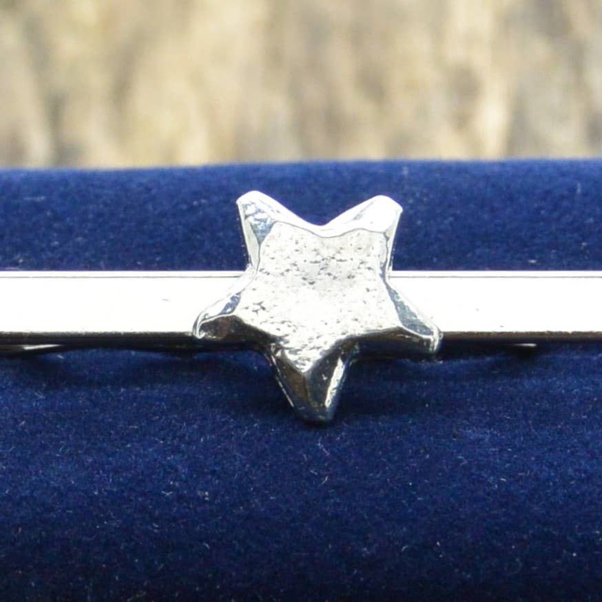 William Sturt Fine Pewter – Clipe de gravata - Homem por atacado – Estrela Estanho Gravata Deslize Mão Elenco por William Sturt1