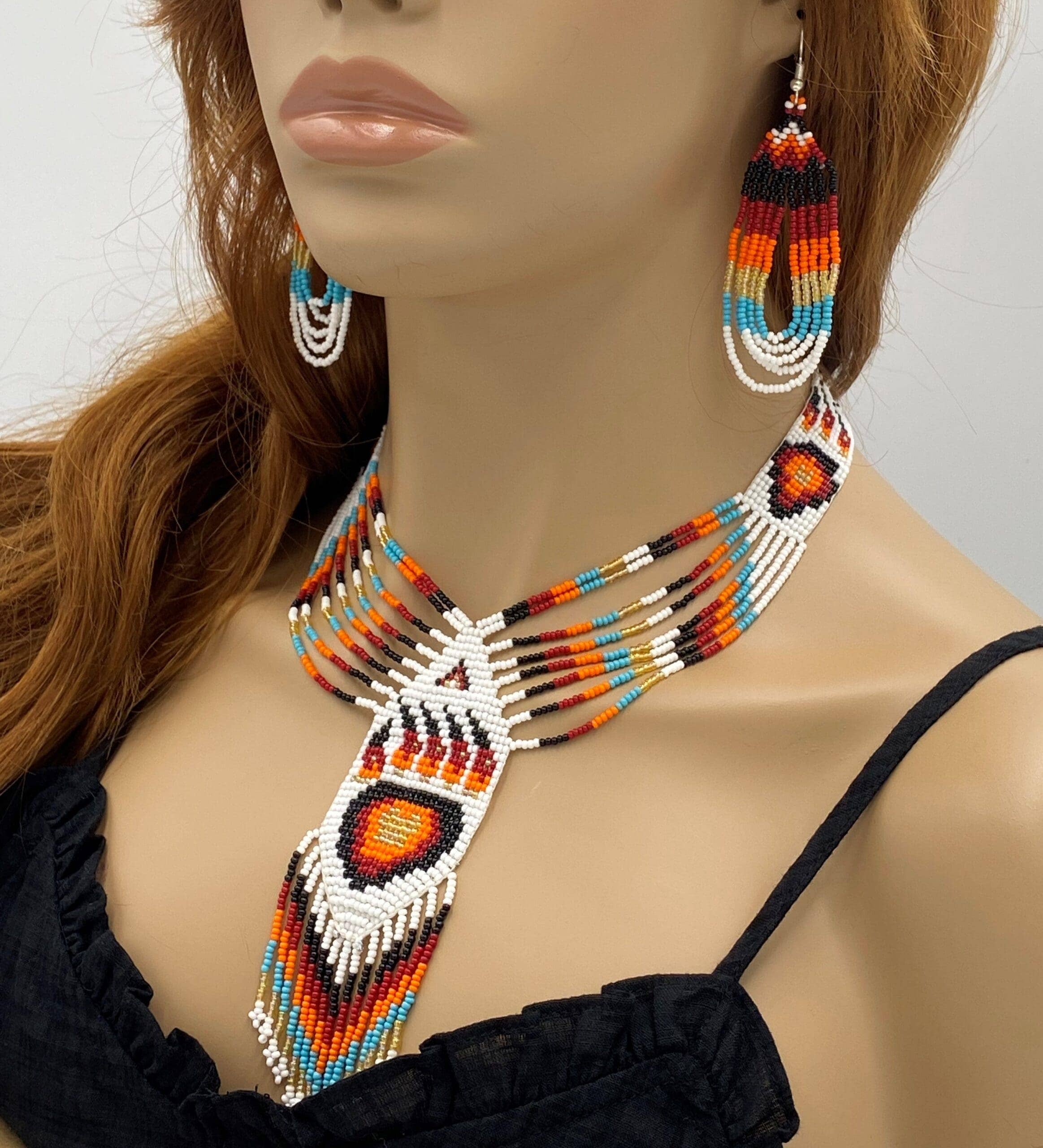 BEADS CORNER – Conjunto de joias por atacado – Conjunto de Joias Artesanais com Contas Colar Branco Vermelho Brincos Pulseira (Pata de Urso Vermelha)2