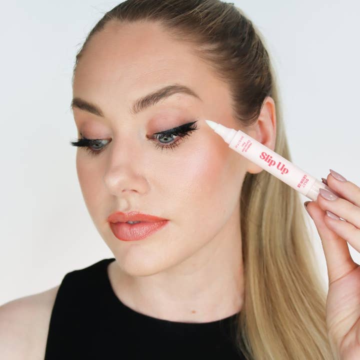 Silly George - Wholesale Makeup Remover - Slip Up Makeup Correction Pen4