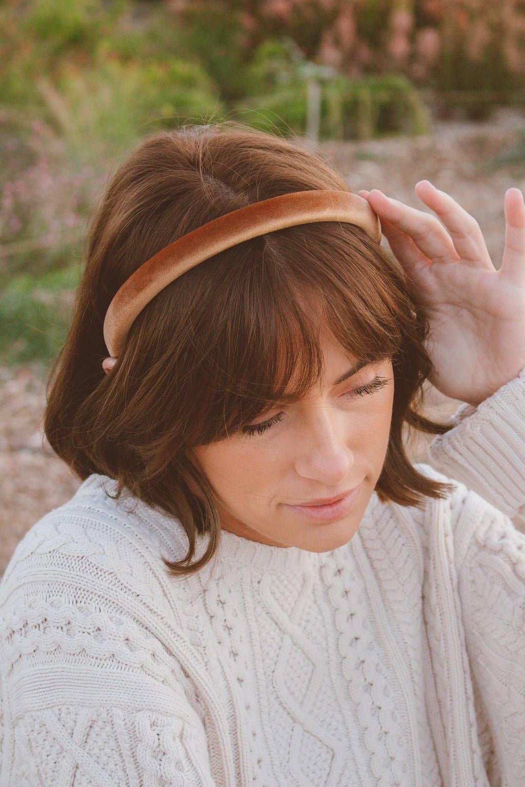 Shop Andi - Wholesale Fashion Headband - Women's - Slim Velvet Hard Headband2