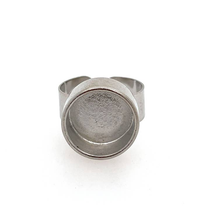 Silver Round Deep Closed Bezel Ring for wholesale by Jewelry Made by Me