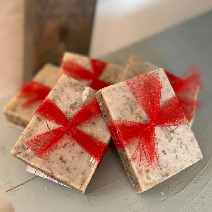 Peppermint Grove Goat Milk Soap for wholesale by Evans’ Acres Mini Farm - Goat Milk Skin and Hair Products
