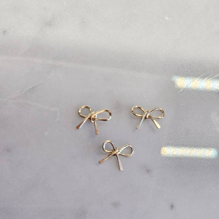 Half Moon Jewelry Designs - Wholesale Individual Charm/Pendant - Bow connector for permanent jewelry, GF or SS
