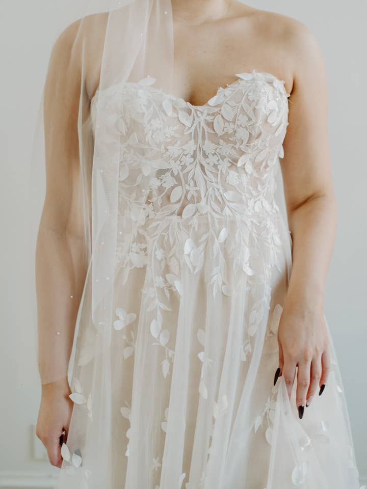 Soft Scattered Pearl Border Wedding Veil for wholesale by Ruffled Rose Veils