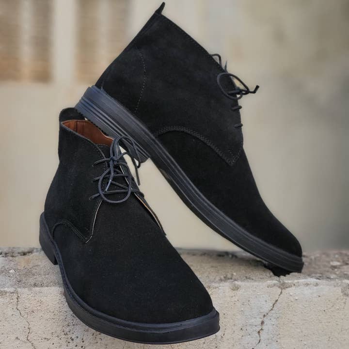 Bottines Chukka en cuir suédé pour la vente par DeVogue