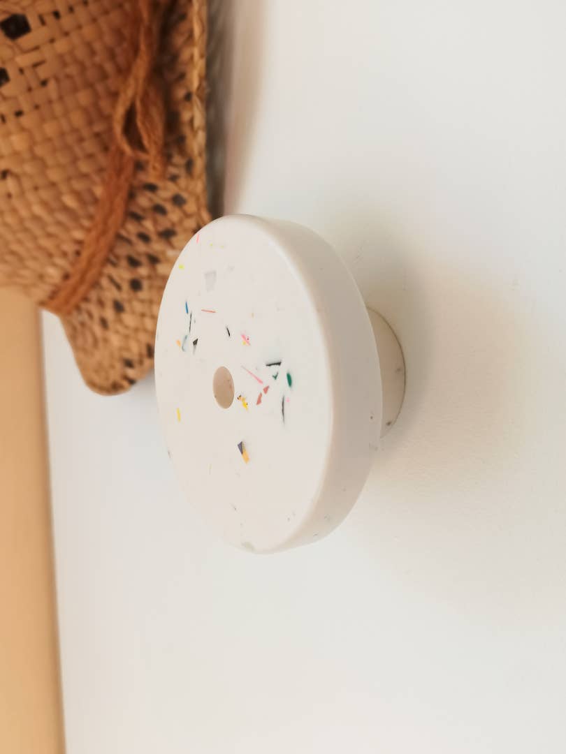 Hey Denise - Wholesale Wall Hook - Large terrazzo Jesmonite coat hook – Handcrafted design2