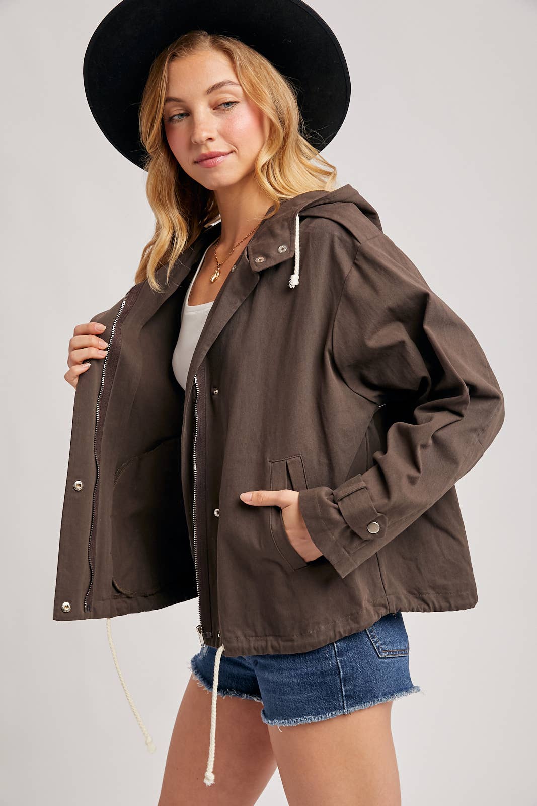 Bluivy – wholesale Jacket – Women's – DRAWSTRING HOODED JACKET3