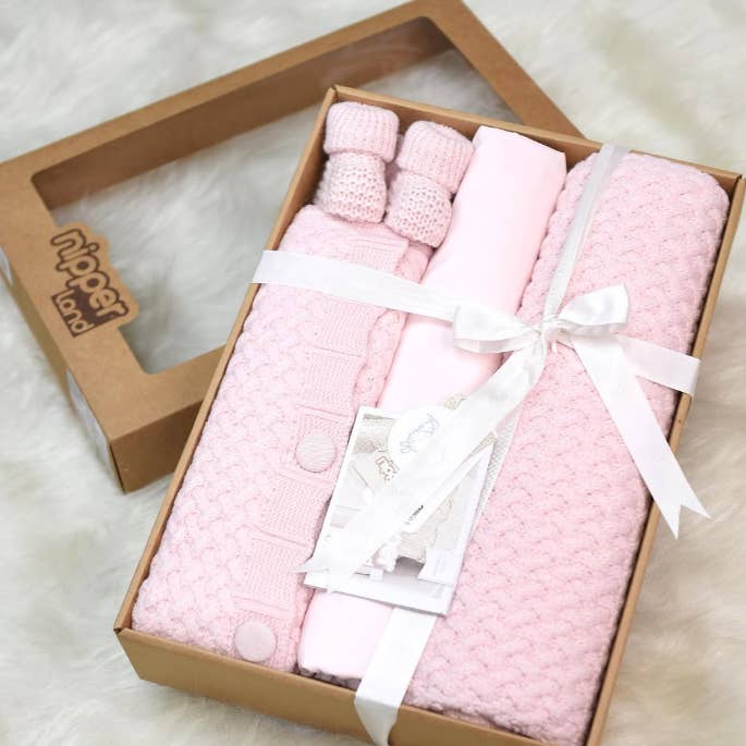 Nipperland - Wholesale Bedding Set - Kids & Baby - 6303 6-Piece Cotton & Wool Blend Baby Bedding Linen Set3