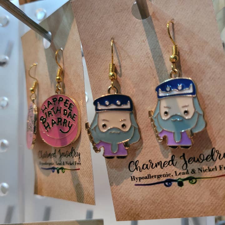 Con-Quest Crafts - Wholesale Jewelry Set - Harry Potter inspired Earrings, Necklaces & Zipper Pulls15