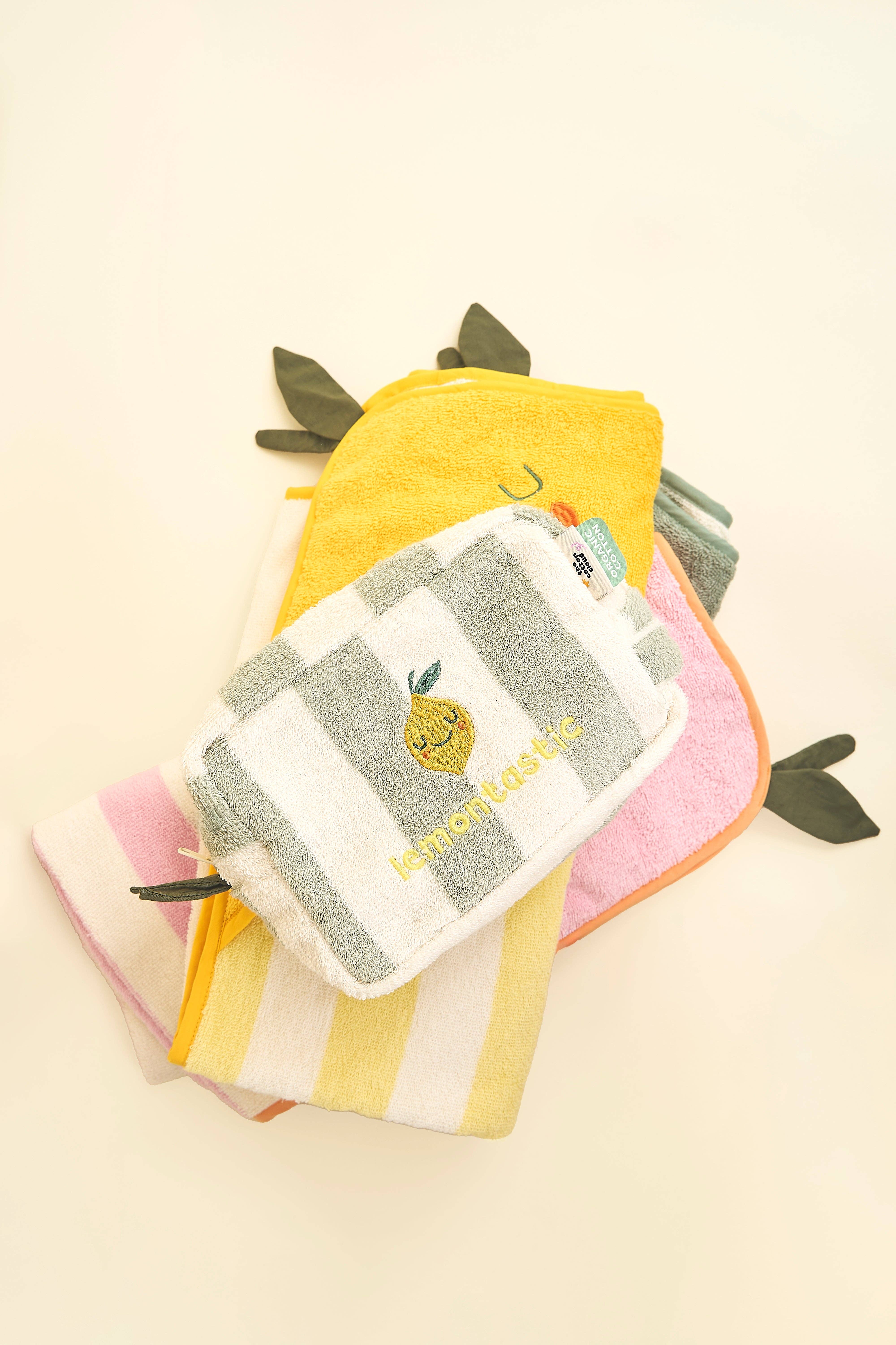 the cotton cloud - Wholesale Poncho Towel - Kids & Baby - Hooded Poncho Lola Lemon7