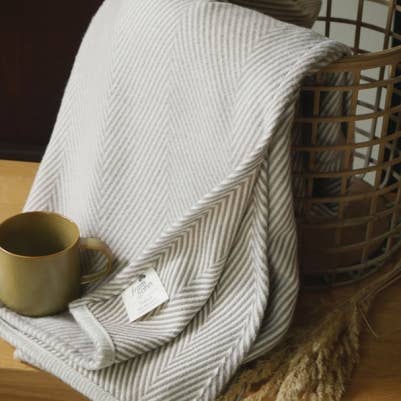 Framsohn Frottier – Engroshandel Quiltet tæppe – Flannel Sildeben Tæppe - 008 Brun1