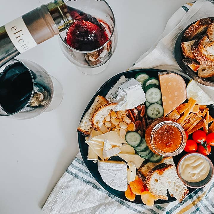 Ferris Coffee & Nut Co. - Wholesale Nuts - Pecans (Raw) 16 oz.2