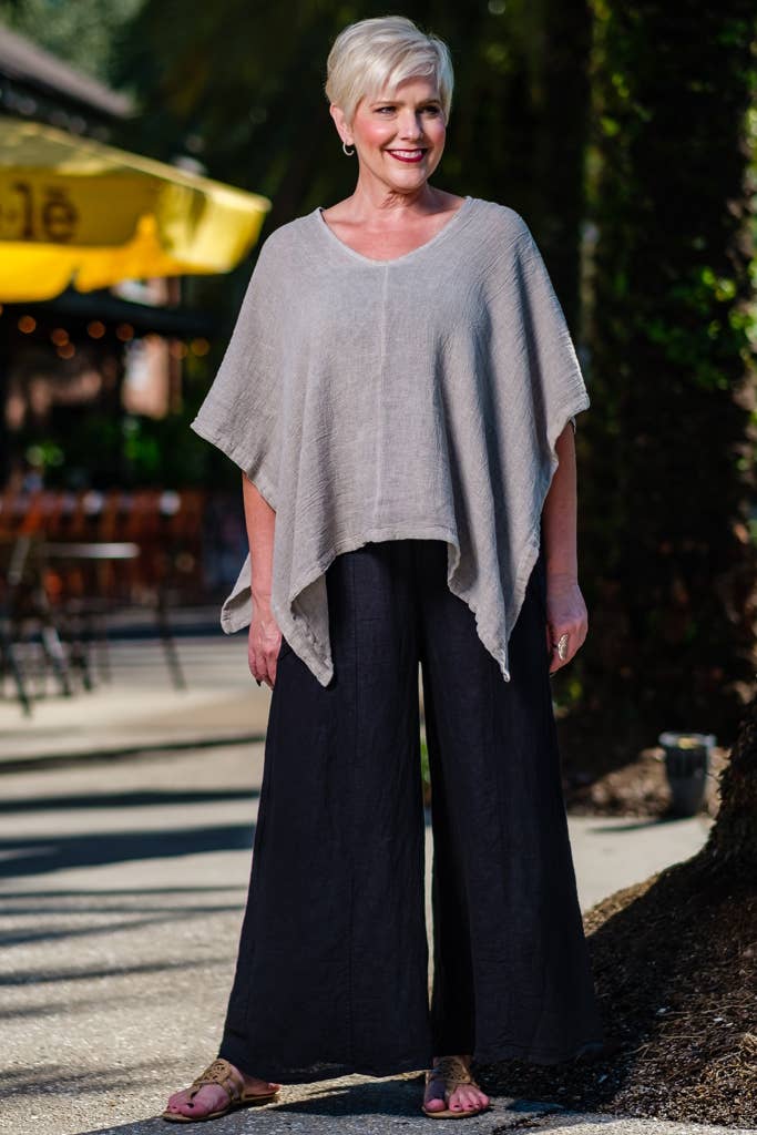 TINA Stephens Italy/Tees By Tina – Großhandel Poncho – Damen – Gewebter Poncho aus Leah (BQ168)3