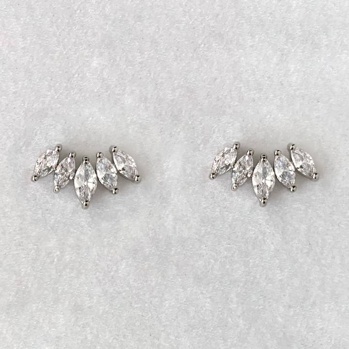 Isla Crystal Cluster Øreringe for engroshandel hos Amandine Jewelry