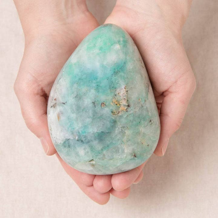 Tiny Rituals - Wholesale Spiritual Stone/Crystal - Rare Quantum Quattro Palm Stones10