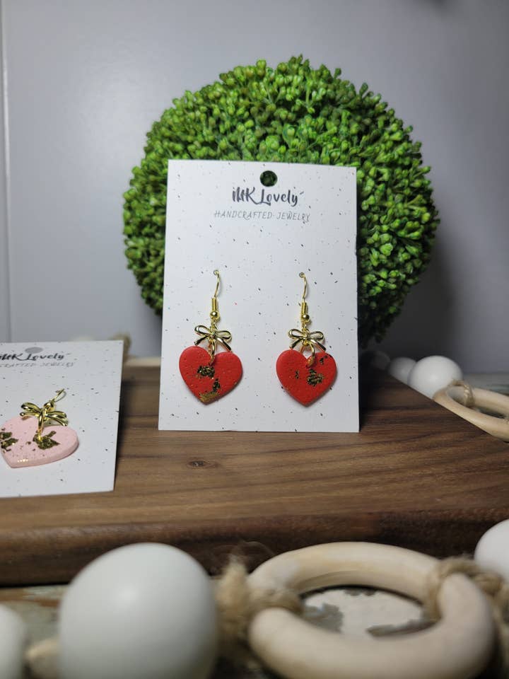 Colgantes de Encanto de Lazo Vday para venta al por mayor de MK Lovely Boutique