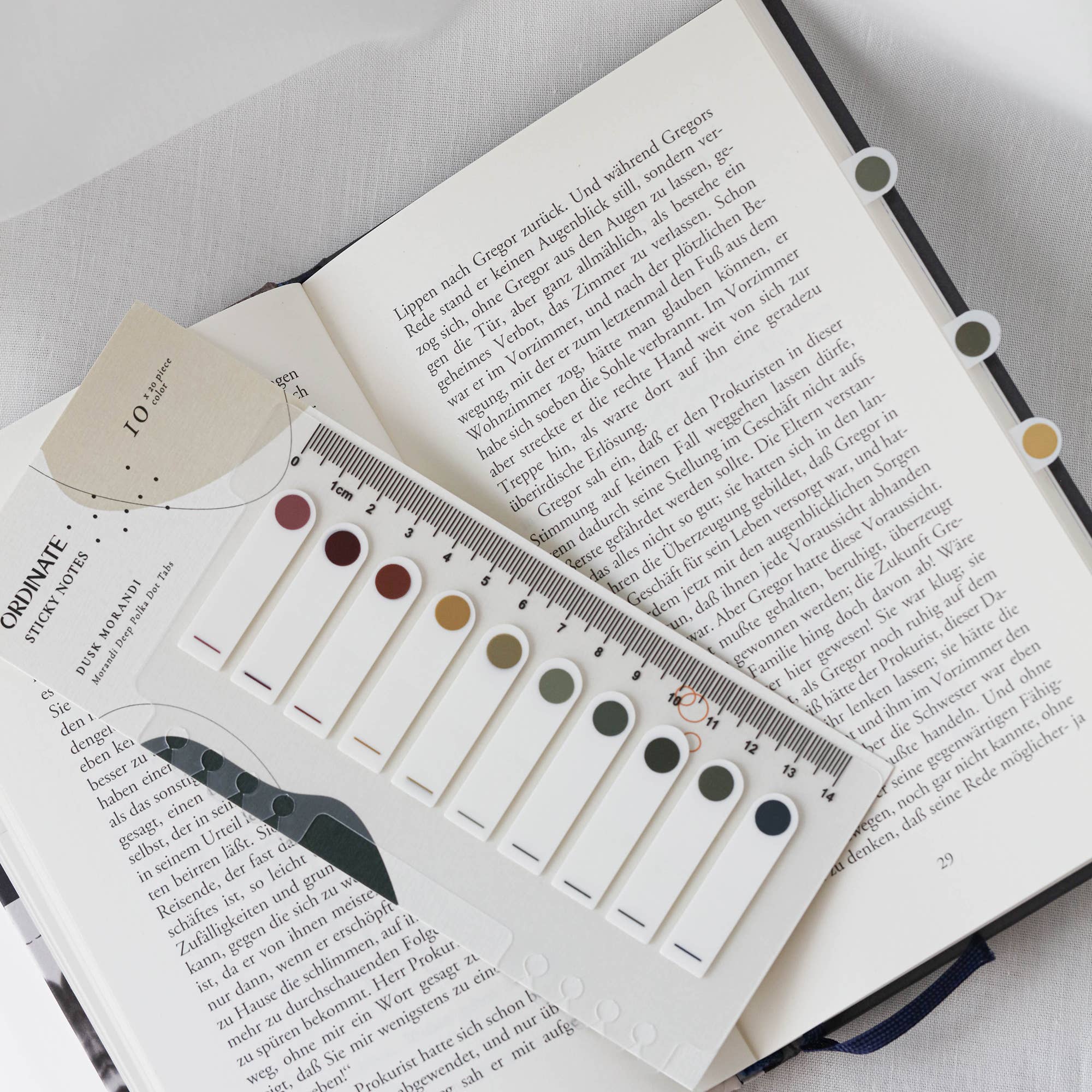 Ordinate – wholesale Bookmark – Dusk Morandi Tabs and writable sticky notes Ordinate3