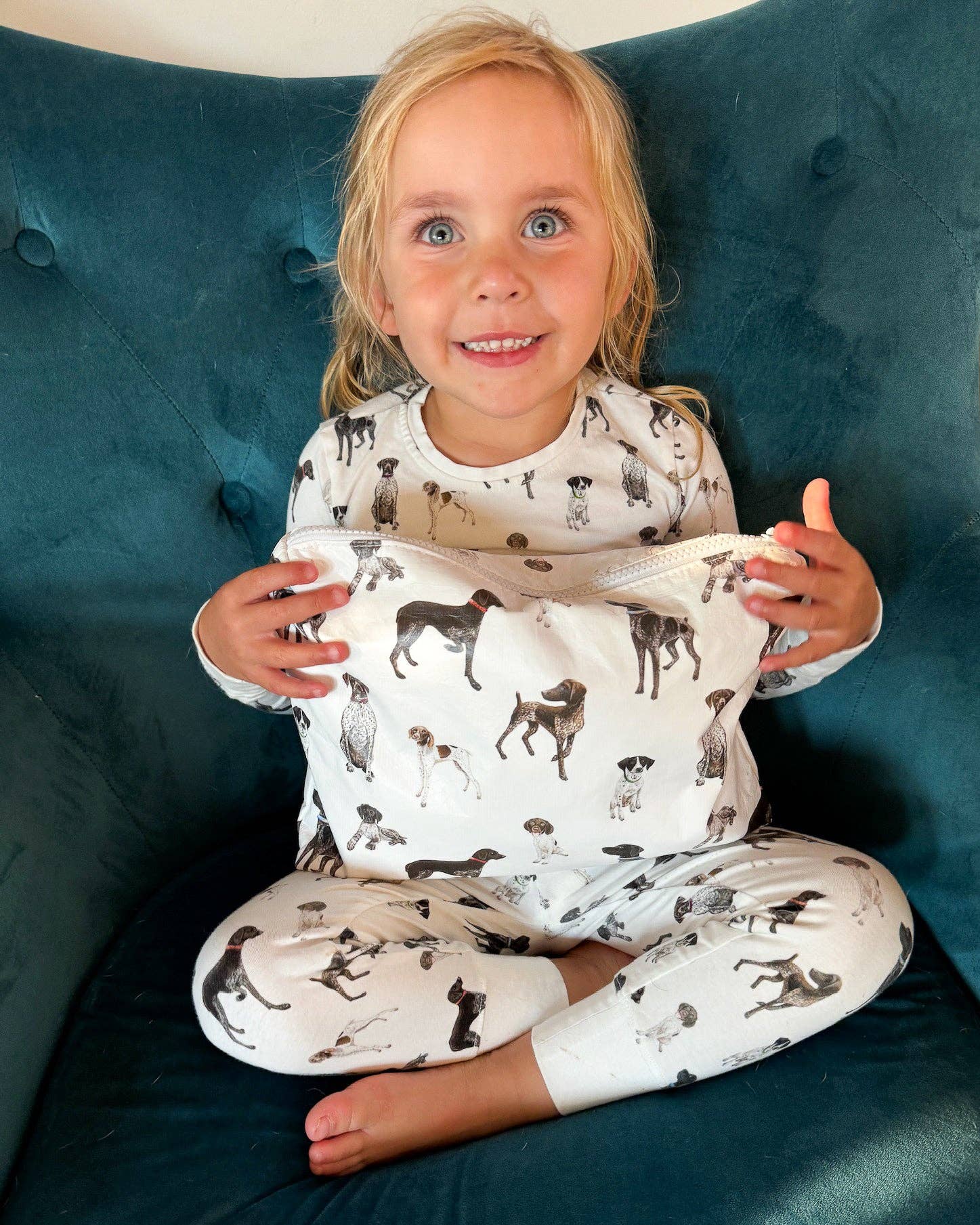 Saltwater Swaddles - Wholesale Pouch - Women's - Saltwater Water-resistant pouches - German Shorthaired Pointers