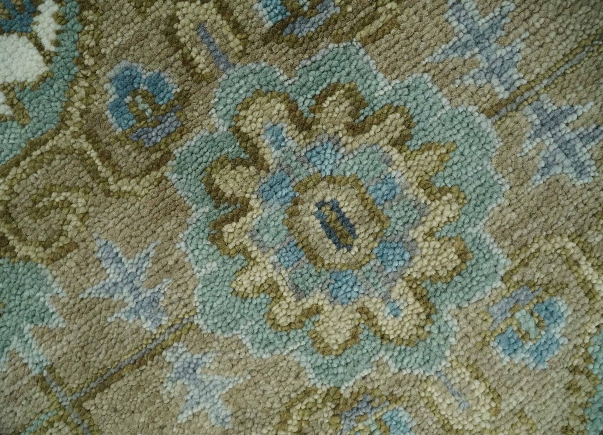 The Rug Decor, Inc. - Vente Tapis - Tapis en laine traditionnel sur mesure de couleur camel, bleu et ivoire3