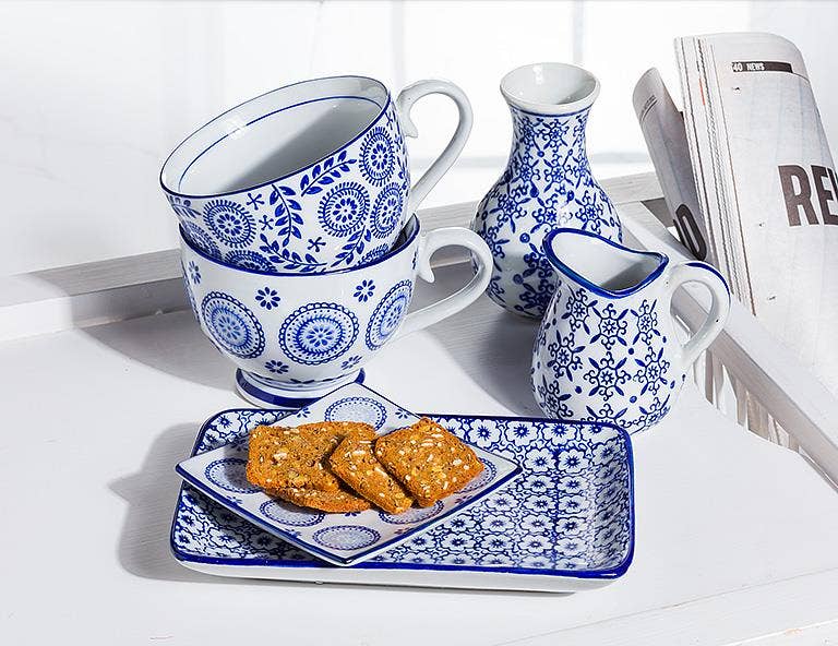 Abbott - Wholesale Jug - Blu/Wht Handled Jug-6Asst-3.5"H(4oz-14842