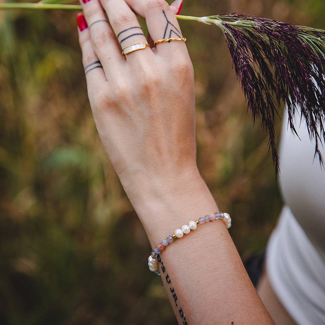 Lunaki Design – wholesale Pärlarmband – Sötvattenspärlarmband för kvinnor | NÉRIDA1